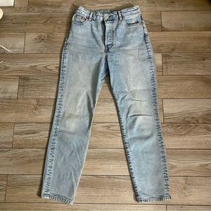 H&M Ultra High Waisted Moms Jeans